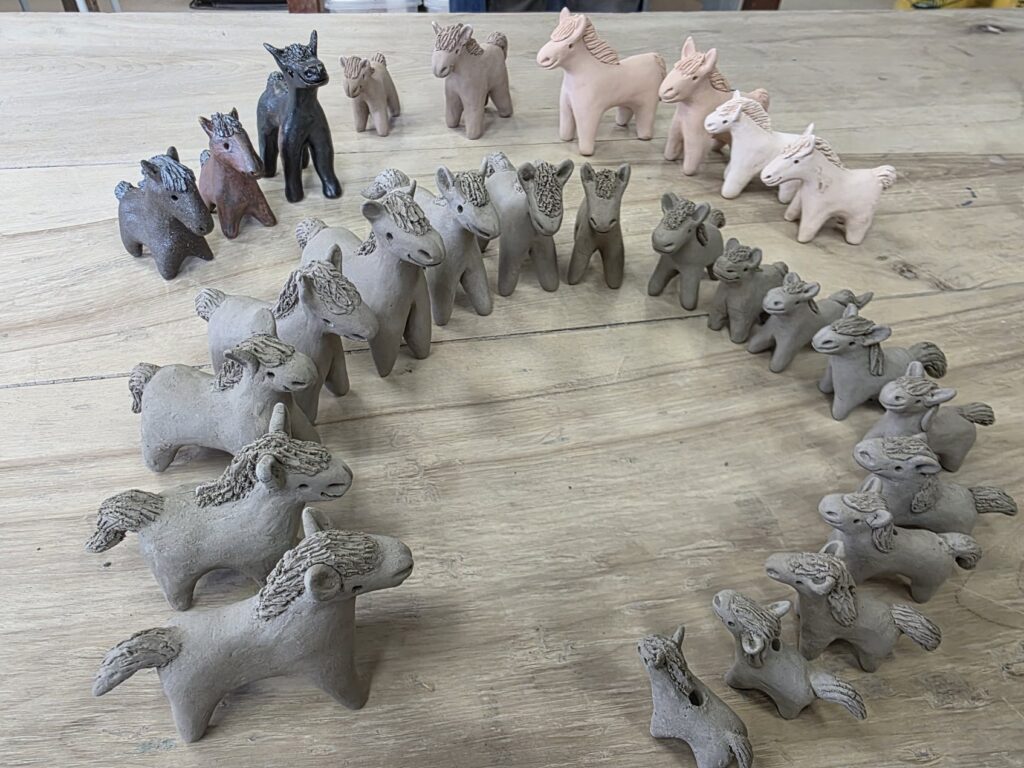 干支の午、各サイズ揃いました！ | 浦和陶芸広場(旧陶芸教室Salon de